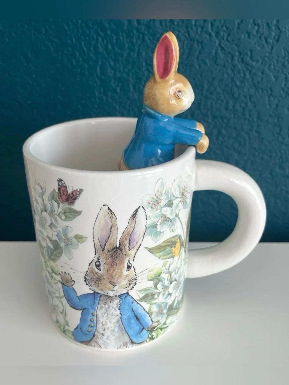 Beatrix Potter Petter Rabbit Samuel Whiskers Mug and 2 VHS Tapes